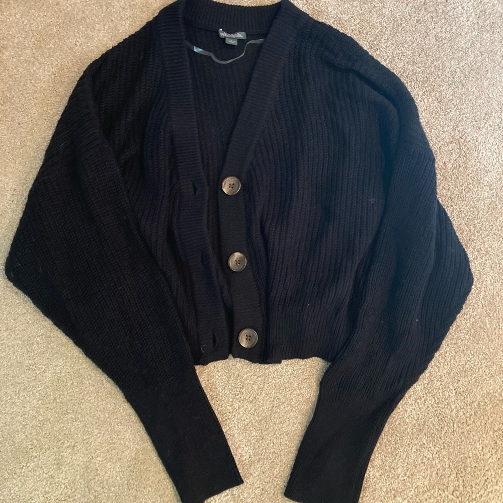 Black Cropped Button Down Cardigan